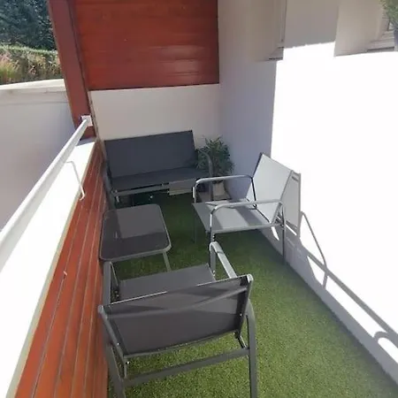 Avec Grande Terrasse * ألو